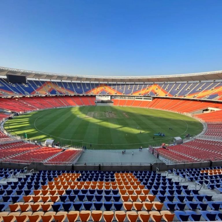Narendra Modi Stadium Ahmedabad Seating Capacity India 2023 2756